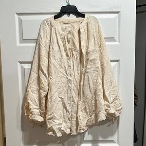 Aerie Cream Textured button up